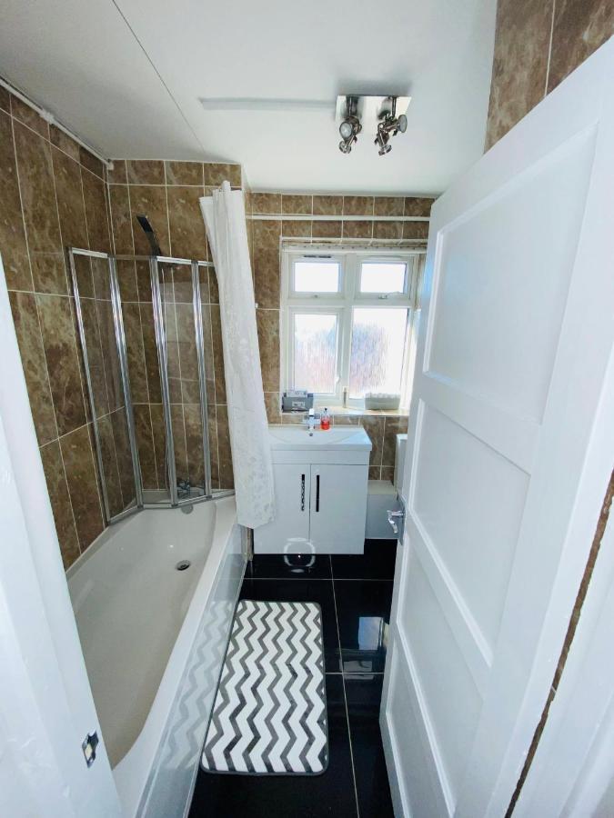 Bright, Spacious, Modern Interior Decor 2 Bedrooms Apartment With Amazing Views London Exterior photo