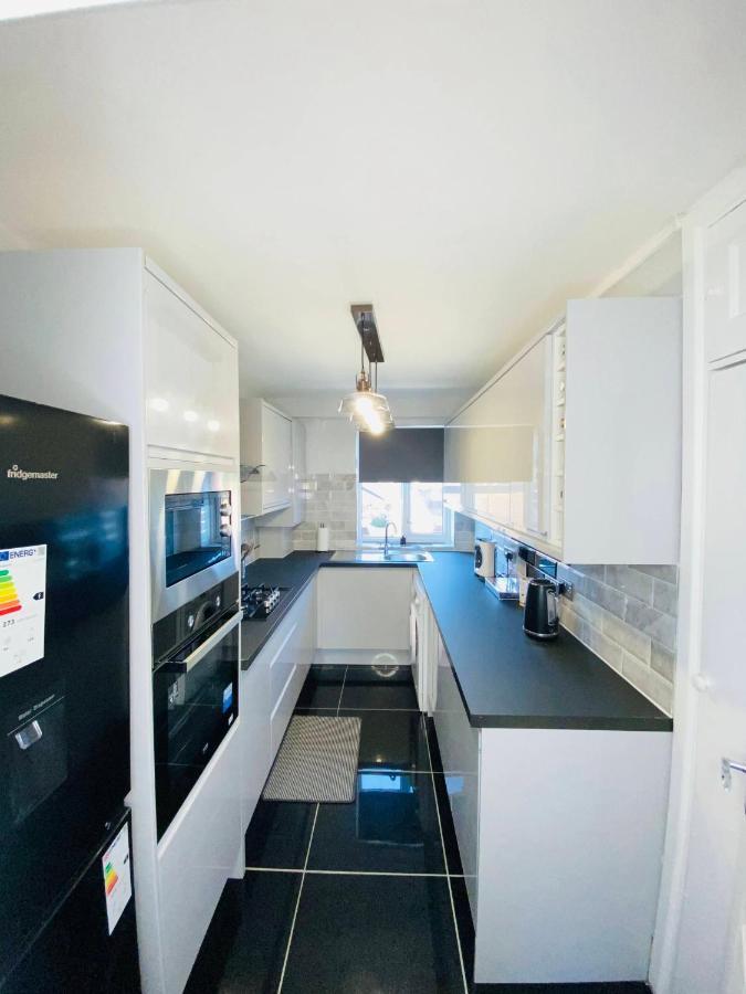 Bright, Spacious, Modern Interior Decor 2 Bedrooms Apartment With Amazing Views London Exterior photo